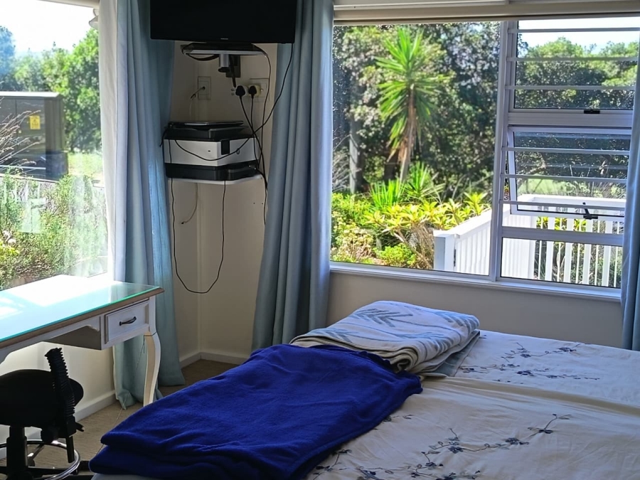 4 Bedroom Property for Sale in Bergsig Western Cape